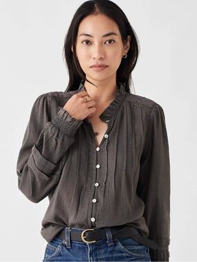 Faherty Willa Top Faded Black Gray Front Button Peasant Organic Cotton Blouse